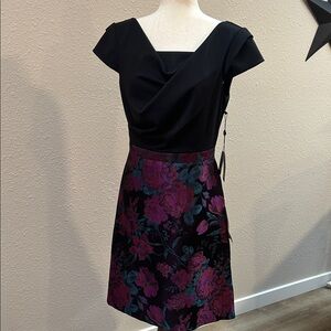 Adrianna Papell Floral Black Dress with Cap Sleeves Size 6